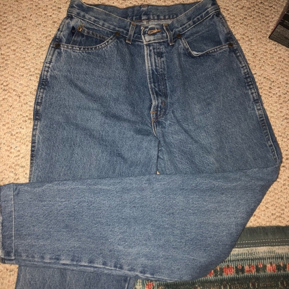 Vintage Mom Jeans - Picture 3 of 3